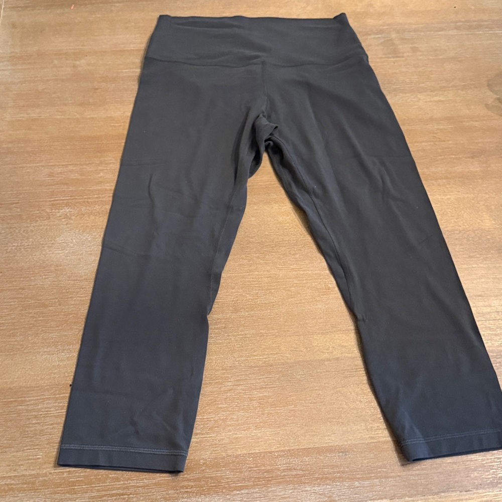 Lululemon Align High-Rise Crop 21” Dark Grey